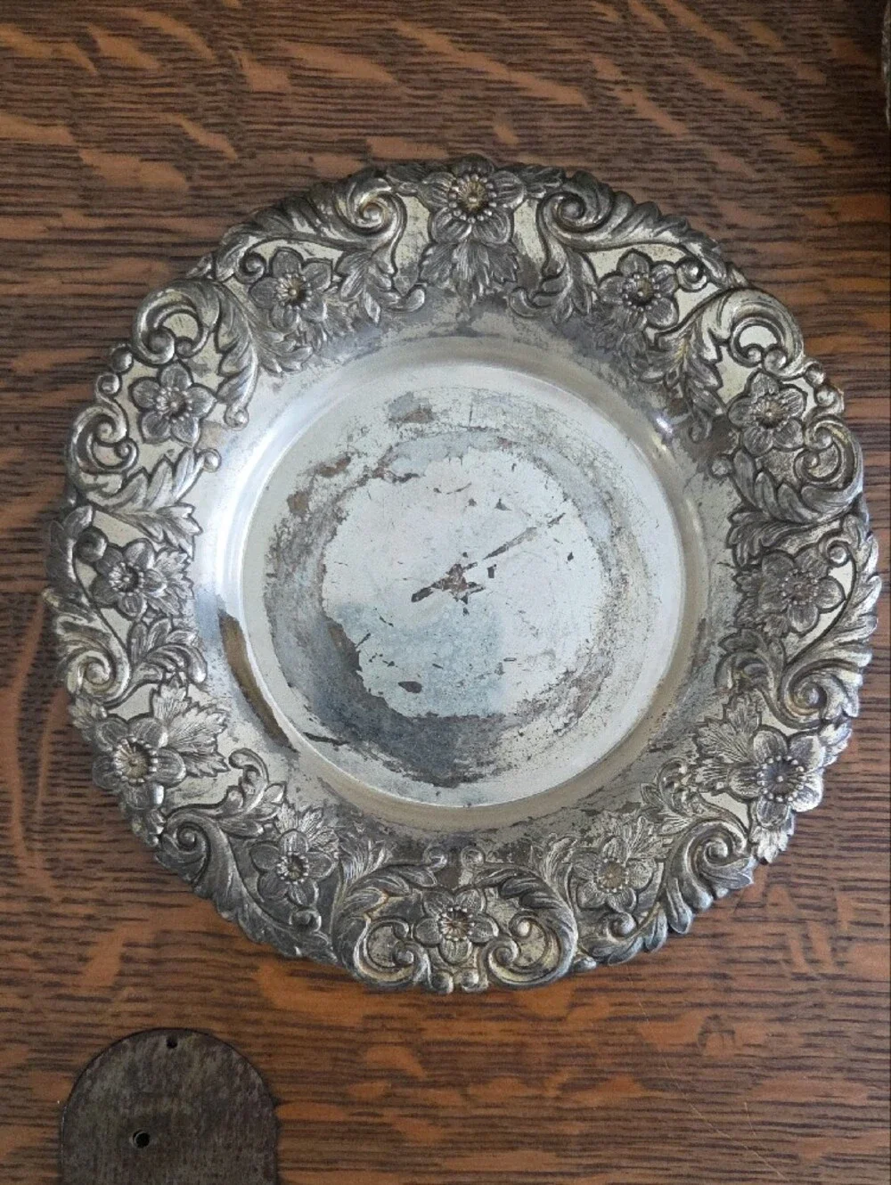 Vintage ANTIQUE SILVER PLATE ORNATE SAUCE GRAVY SERVER WITH DRIP DISH RARE